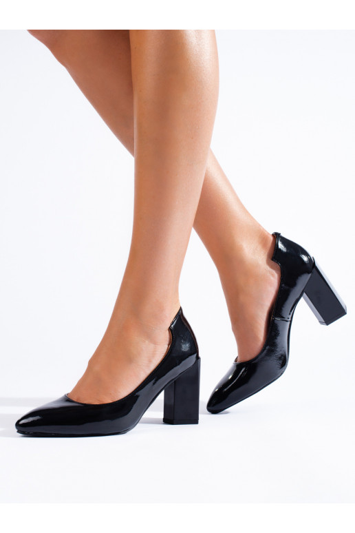 Bateliai ant kulno Shelovet juodos spalvos