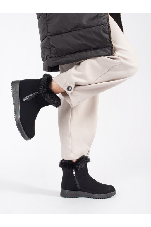 Juodos spalvos  su pašiltinimu moteriški batai su kailiuku