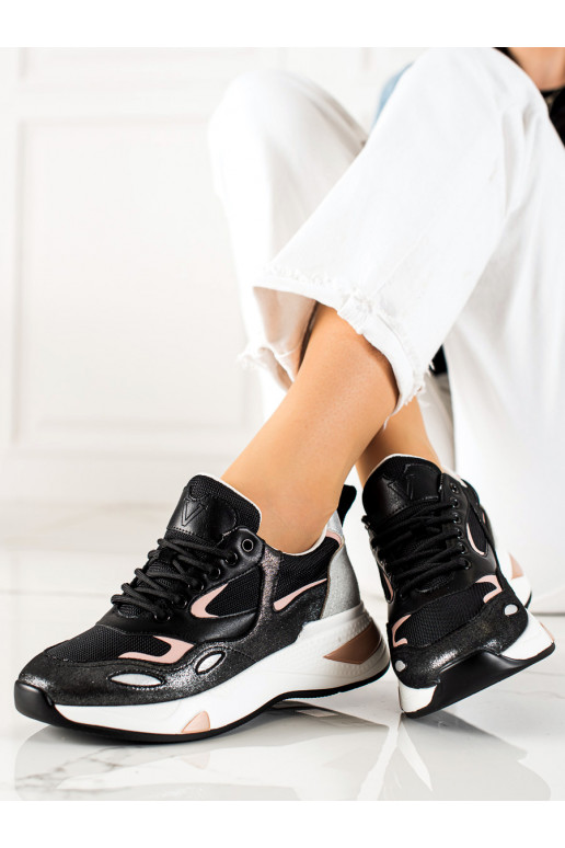 Moteriški laisvalaikio batai Vinceza juodos spalvos