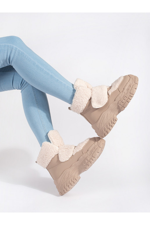 smėlio spalvos  sniego batai su platforma su kailiuku typu baranek smėlio spalvos  sniego batai su platforma su kailiuku typu baranek