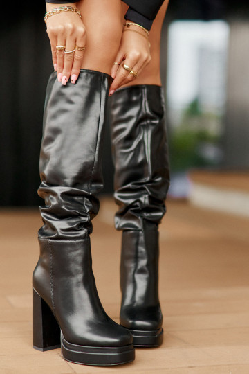 Įsispiriamo modelio ilgaauliai batai su kulniukais ir platforma  pašiltinti Juodos spalvos Beridra 2