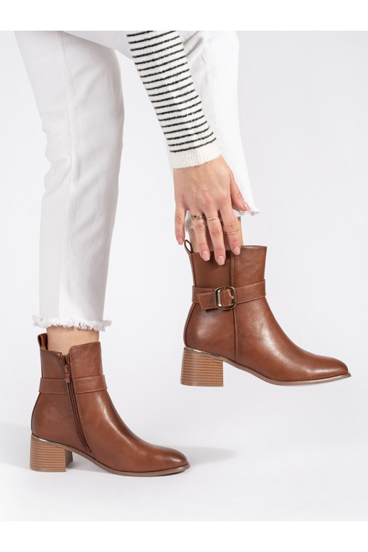 rudos spalvos moteriški batai ant kulno su sagtimis