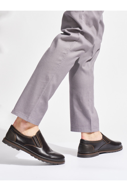 tamsiai rudos spalvos  pusbačiai