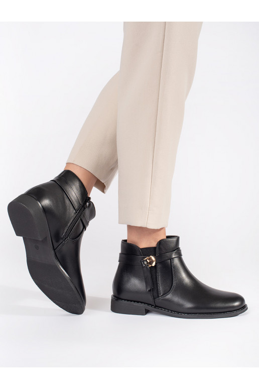 Juodos spalvos moteriški batai su dirželiais 