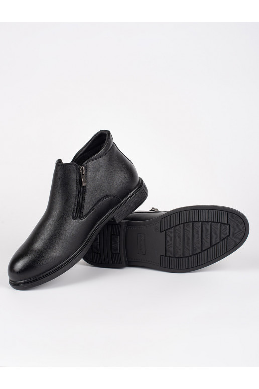 Juodos spalvos  batai  su pašiltinimu