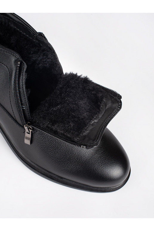 Juodos spalvos  batai  su pašiltinimu