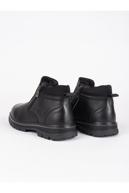 Juodos spalvos  batai  su pašiltinimu