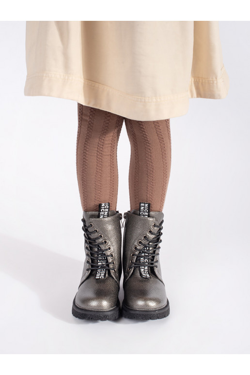 Vaikiški su pašiltinimu su raištukais batai 