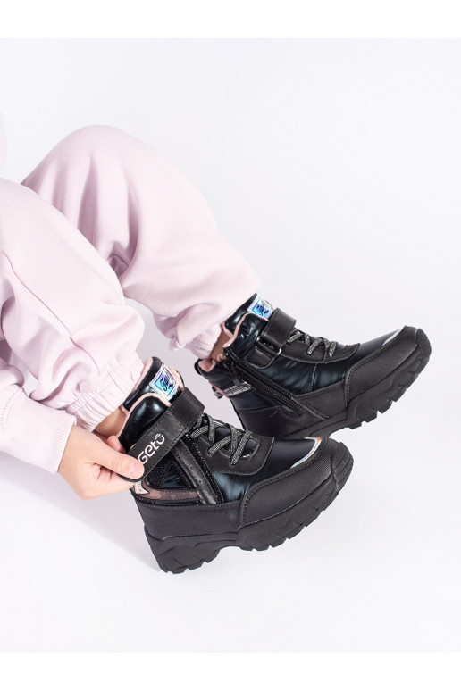 Juodos spalvos trzewiki  su masyviu kulnu