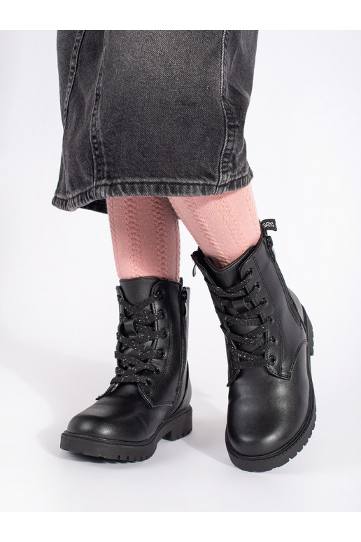 Juodos spalvos su raištukais batai 