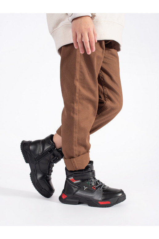 Juodos spalvos su pašiltinimu trzewiki 