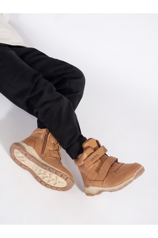 pašiltinti  trzewiki y