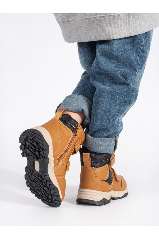 pašiltinti  trzewiki y