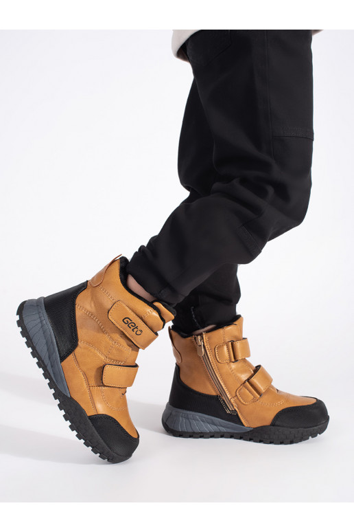 pašiltinti  trzewiki y