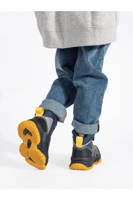  su pašiltinimu trzewiki 