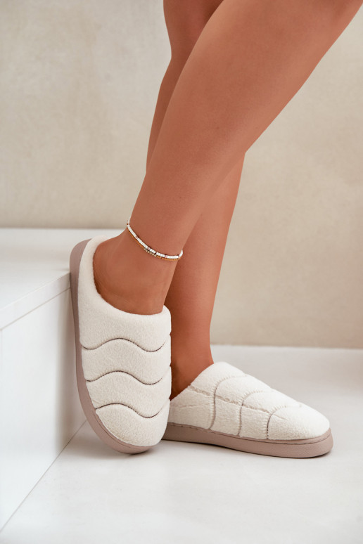  Šiltos šlepetės  smėlio spalvos Vamirae