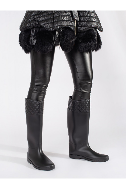 Juodos spalvos  guminiai batai