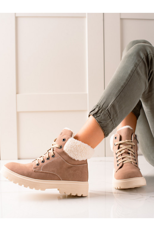 Stilingo dizaino aulinukai iš eko odos