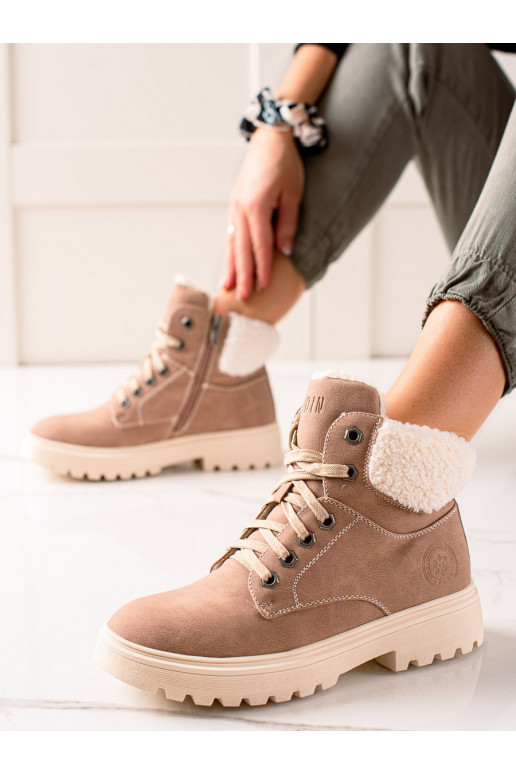 Stilingo dizaino aulinukai iš eko odos