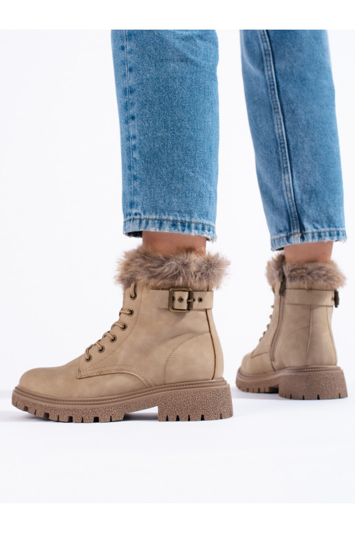  Aulinukai su kailiuku 