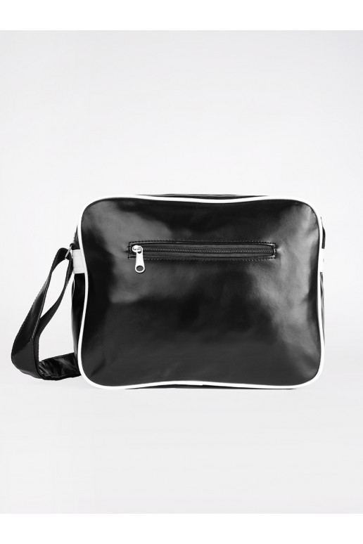 juoda sportowa torba 