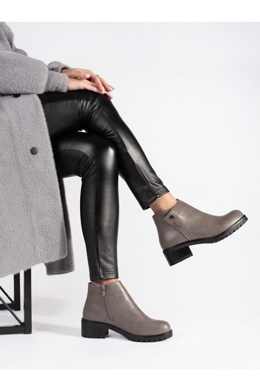 pilkos spalvos batai z imitacji skóry