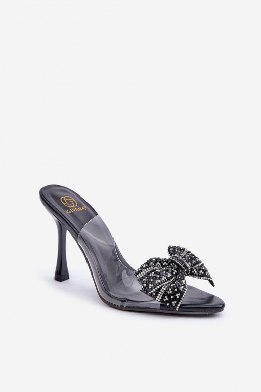  basutės su plonais kulniukais  su kaspinėliais Juodos spalvos Viosta