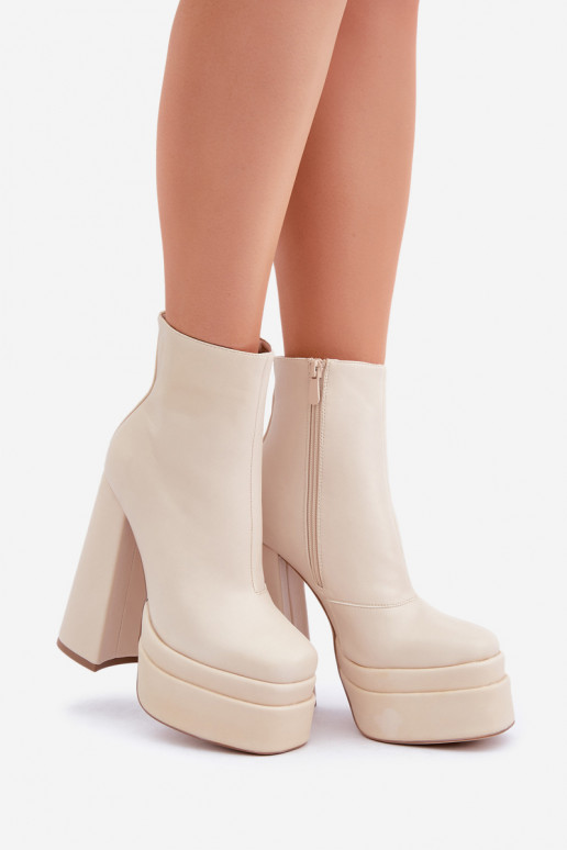 Aulinukai su platforma I  pašiltinti dramblio kaulo spalvos Selahra