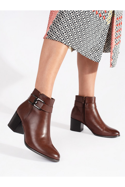 rudos spalvos batai Sergio Leone 