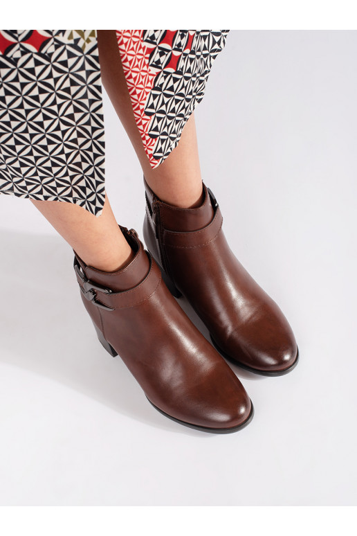 rudos spalvos batai Sergio Leone 