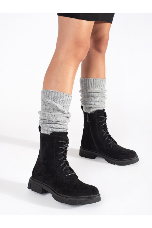 iš zomšos moteriški batai su raištukais