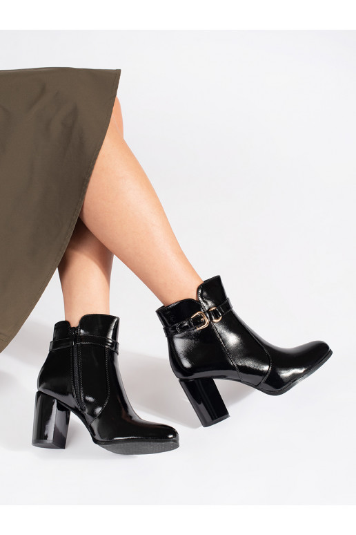 Juodos spalvos Lakuoti batai  Sergio Leone