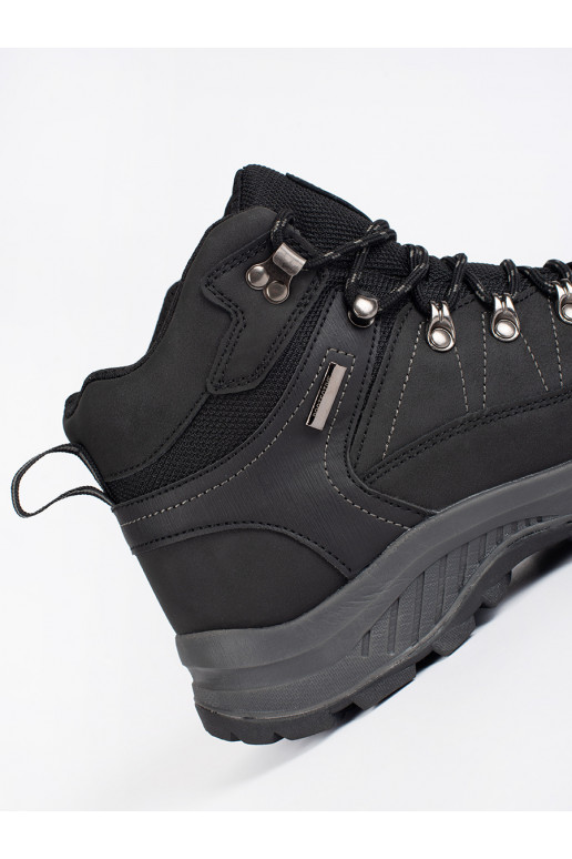 Juodos spalvos su pašiltinimu  batai 