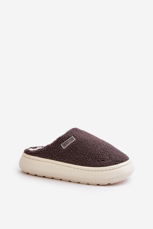 Šiltintos šlepetės su storu padu Big... Šiltintos šlepetės su storu padu Big...