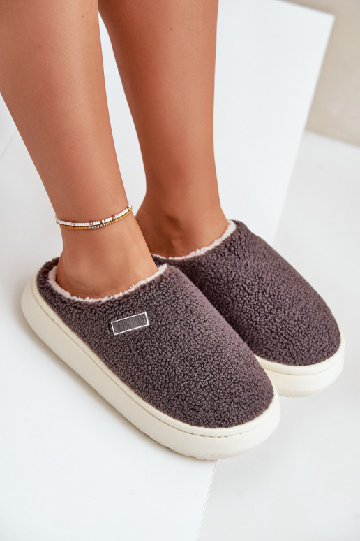 Šiltintos šlepetės su storu padu Big... Šiltintos šlepetės su storu padu Big...