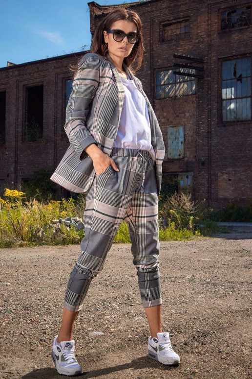 Moteriškos languotos kelnės iš awama