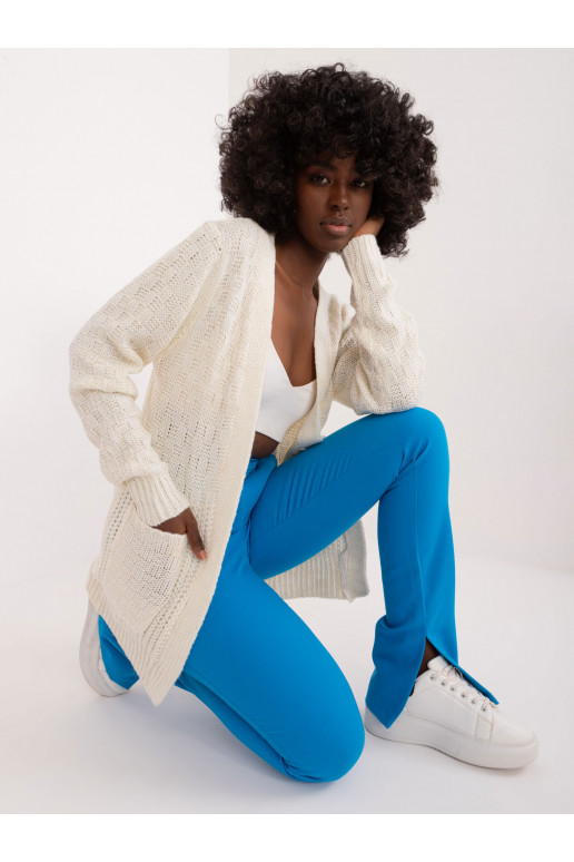 Kardiganas balkšvos spalvos