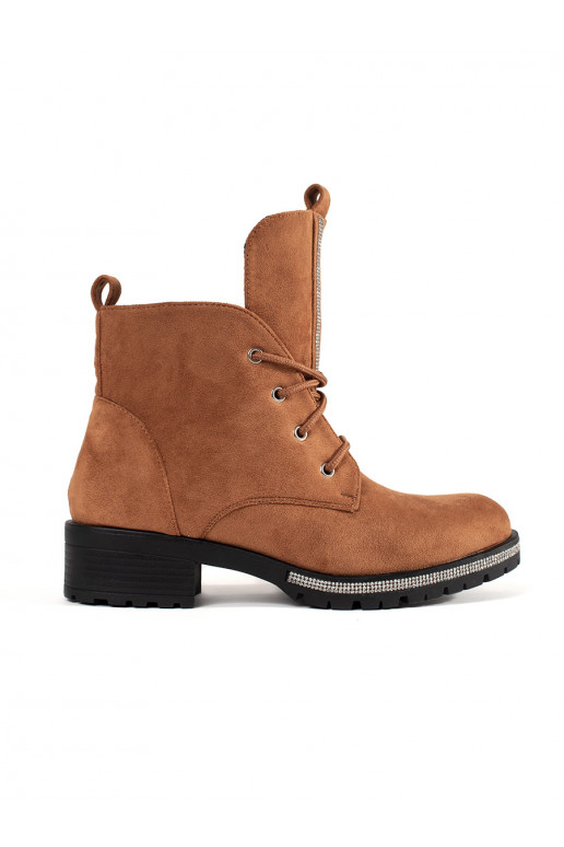 rudos spalvos batai su raištukais