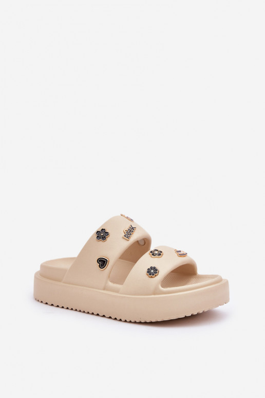  Moteriškos šlepetės Z Przypinkami smėlio spalvos Ravanala