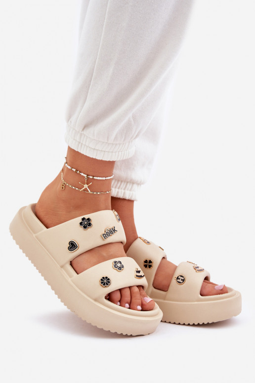  Moteriškos šlepetės Z Przypinkami smėlio spalvos Ravanala