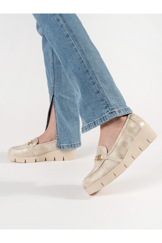 aukso spalvos mokasinai  su dekoratyvine grandinėle
