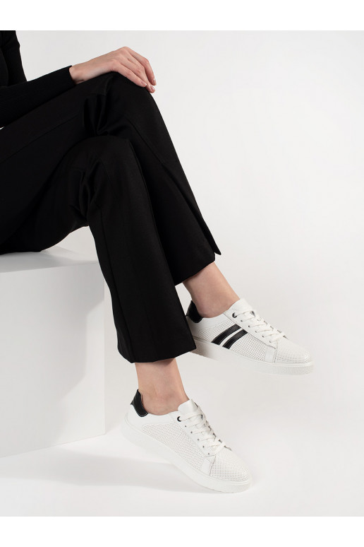 Baltos spalvos sportiniai bateliai  