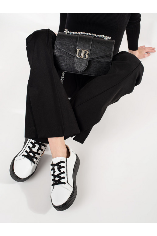   baltos spalvos-juodos spalvos  modelio batai su masyviu kulnu