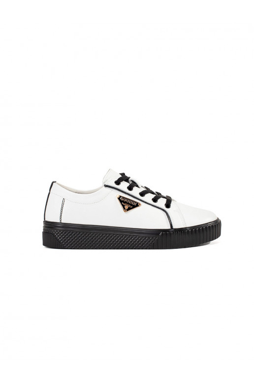   baltos spalvos-juodos spalvos  modelio batai su masyviu kulnu