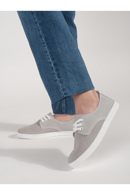 pilkos spalvos batai   pilkos spalvos batai