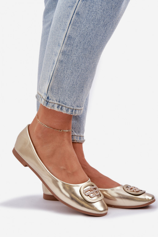 Balerinos  su ornamentais aukso spalvos Ainoria