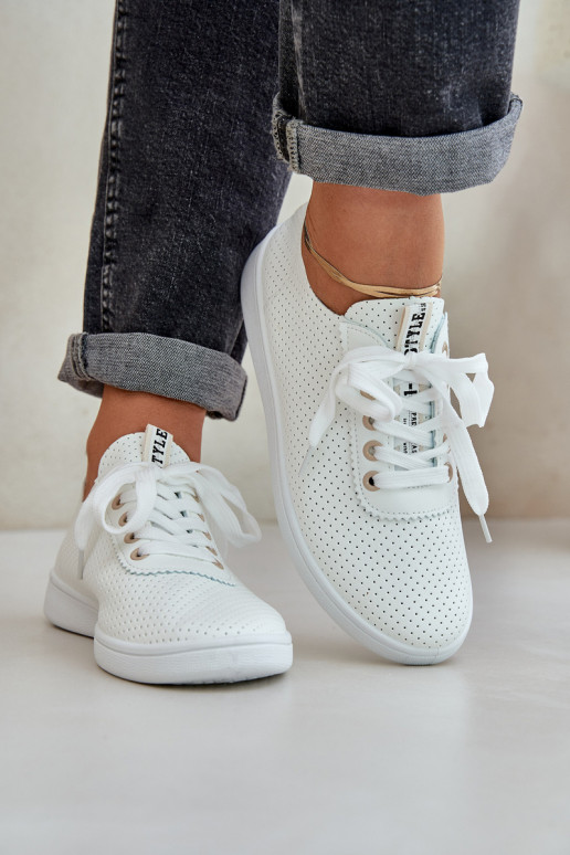 Suvarstomi ažūriniai laisvalaikio bateliai dramblio kaulo spalvos Carinel