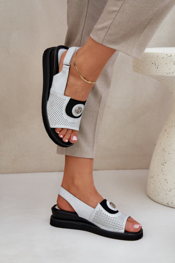 Moteriškos basutės  sidabro spalvos Isnnoria