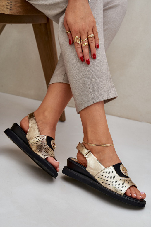 Moteriškos basutės  aukso spalvos Isnnoria