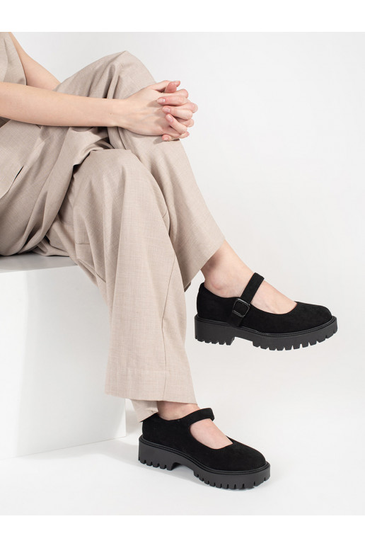 Juodos spalvos pusbačiai su platforma iš zomšos Juodos spalvos pusbačiai su platforma iš zomšos